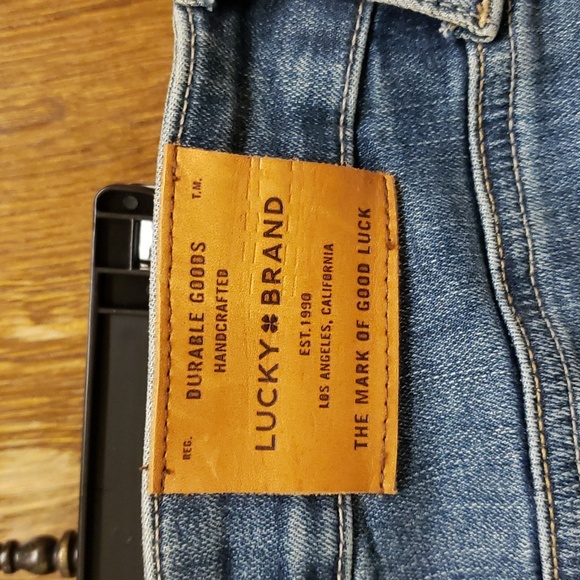 NWT LUCKY BRAND JEANS (12) - Picture 5 of 8